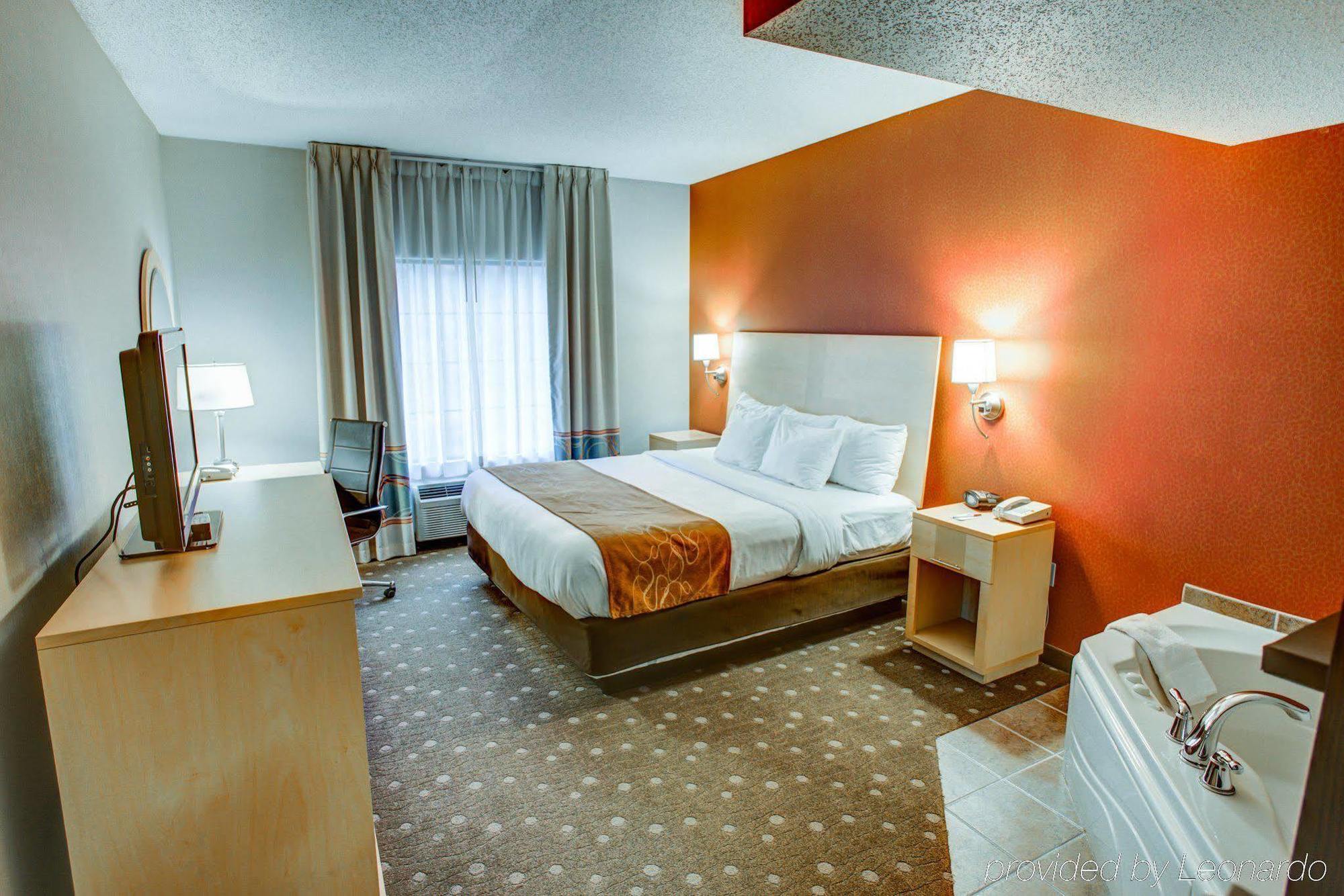 Comfort Suites Pittsburgh Airport Robinson Township Buitenkant foto