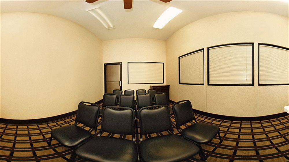 Comfort Suites Pittsburgh Airport Robinson Township Buitenkant foto